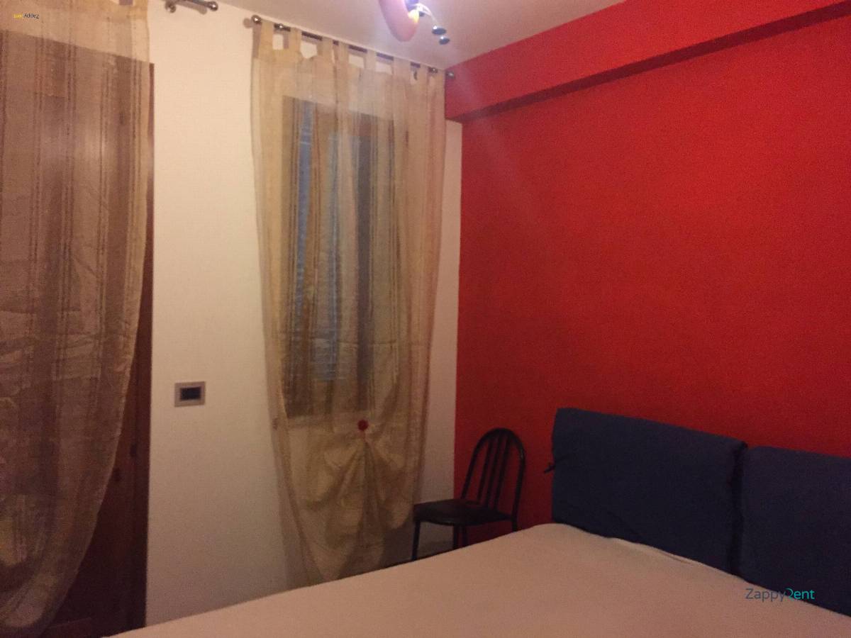 Stanza singola in Via Felizzano, Roma