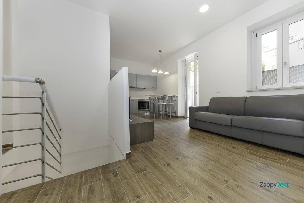 2 room apartment in Via Diodoro Siculo, Milano